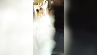 街拍大神偶李小璐大胆抄底