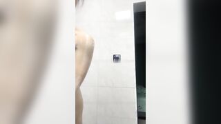 离异少妇单亲少妇户外河里游泳跳蛋自慰白浆冒烟